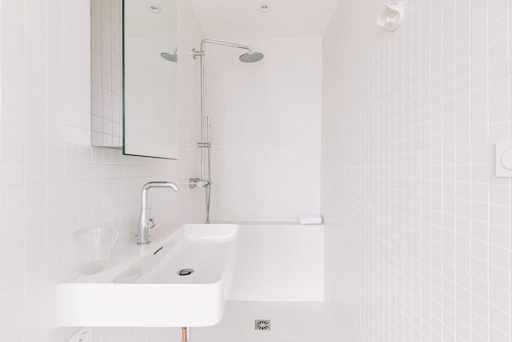 פריז Bright Apartment In The 10Arr. - 4 People מראה חיצוני תמונה