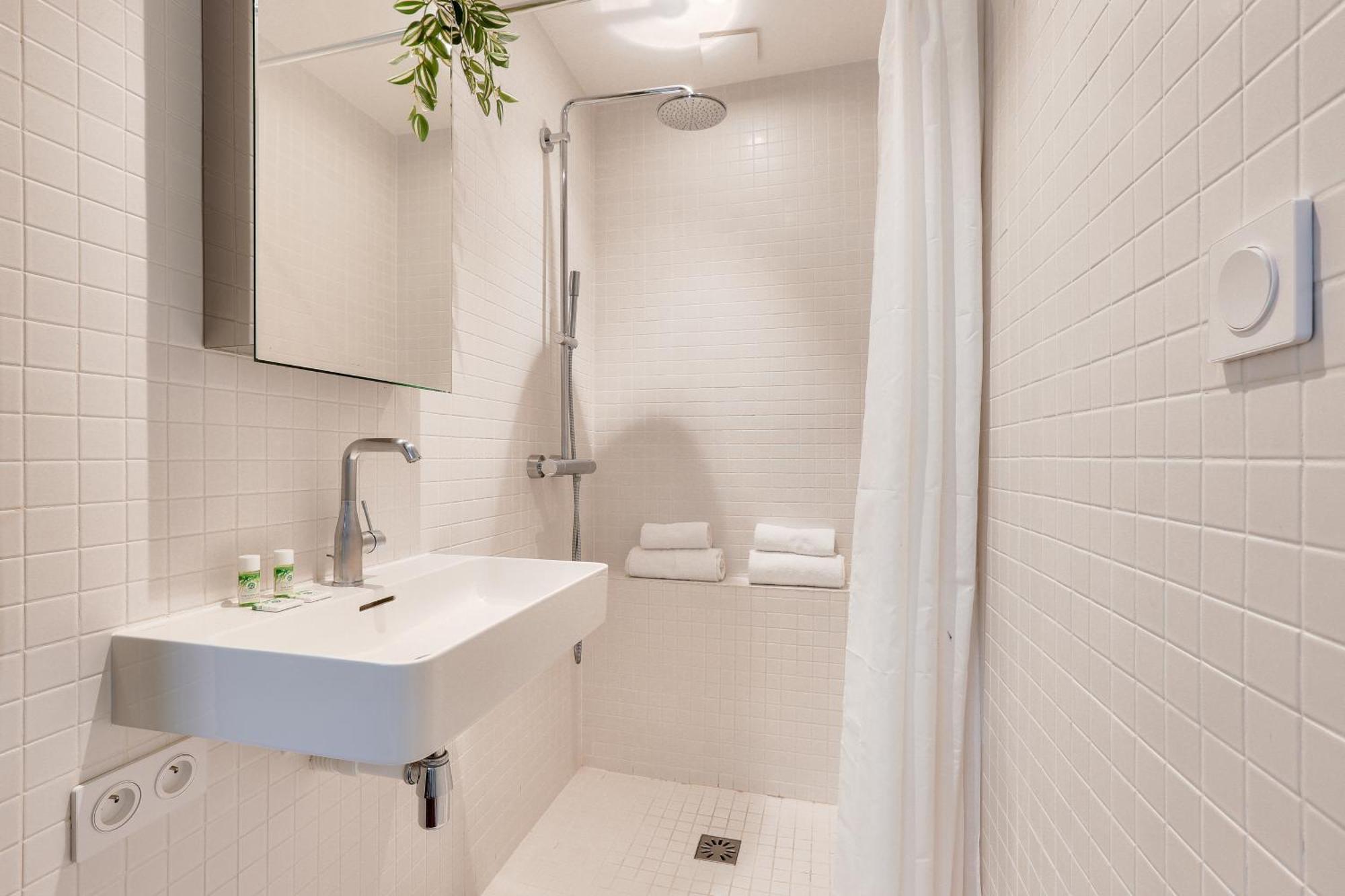 פריז Bright Apartment In The 10Arr. - 4 People מראה חיצוני תמונה